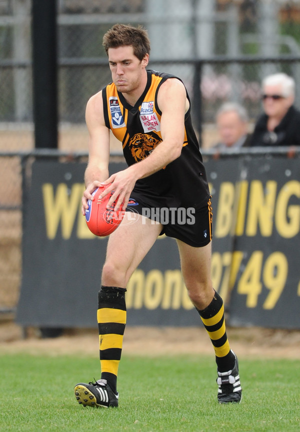 VFL 2012 Rd 09 - Werribee Tigers v Northern Blues - 257654