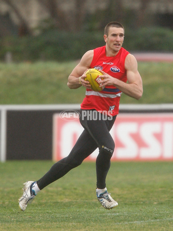 AFL 2011 Training - Western Bulldogs 140711 - 237015