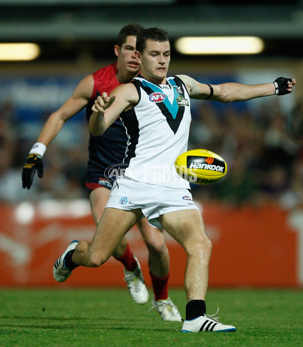 AFL 2011 Rd 17 - Melbourne v Port Adelaide - 237548