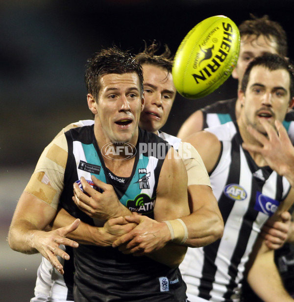 AFL 2011 Rd 20 - Port Adelaide v Collingwood - 239454