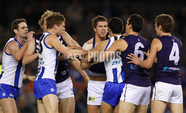 AFL 2011 Rd 22 - North Melbourne v Fremantle - 241063