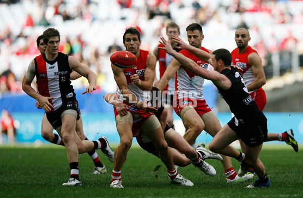 AFL 2011 Rd 22 - Sydney v St Kilda - 241157