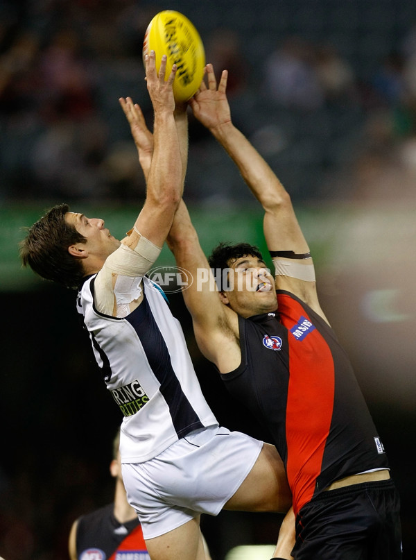 AFL 2011 Rd 23 - Essendon v Port Adelaide - 241927