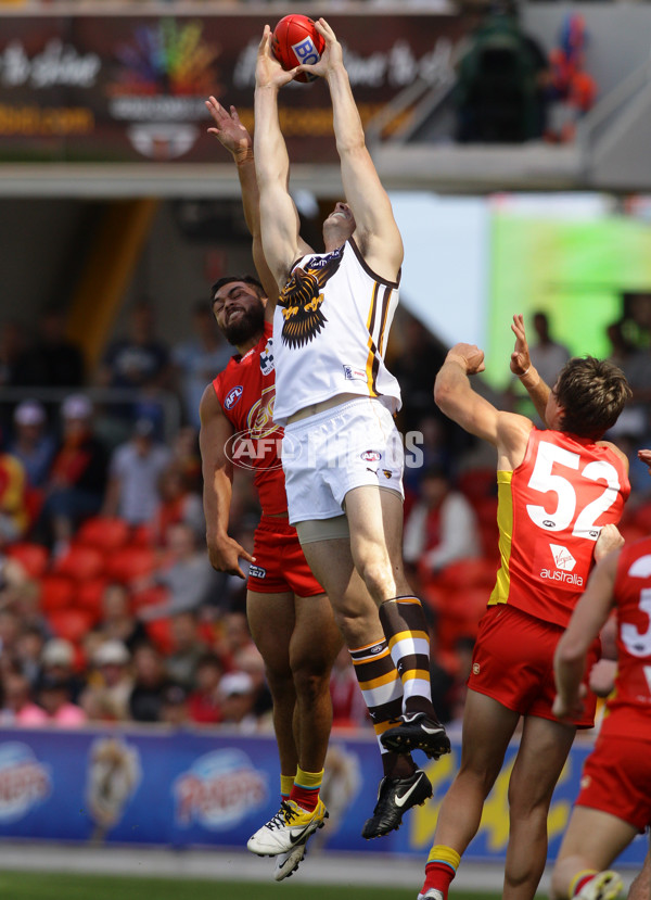 AFL 2011 Rd 24 - Gold Coast v Hawthorn - 242316