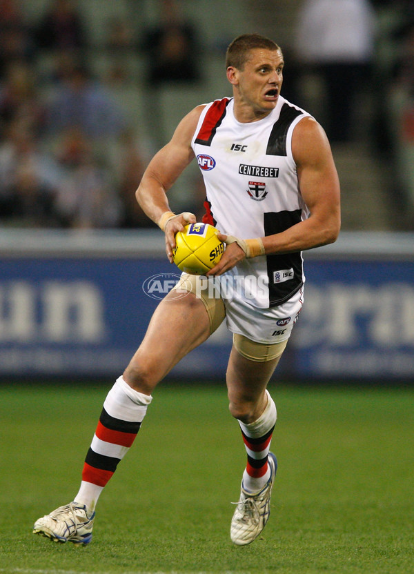 AFL 2011 Rd 24 - Carlton v St Kilda - 242350