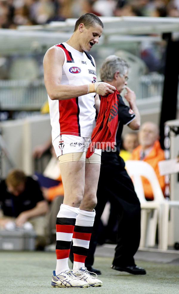 AFL 2011 Rd 24 - Carlton v St Kilda - 242373