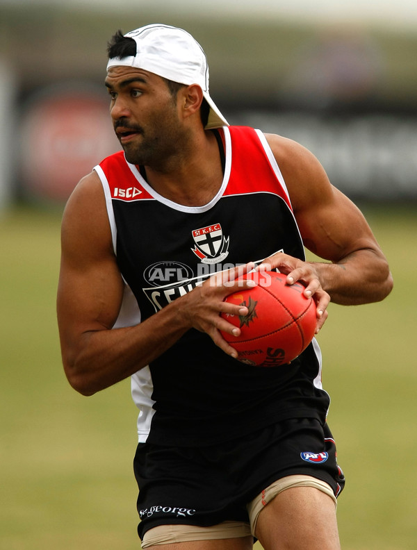 AFL 2011 Training - St Kilda 231111 - 246324