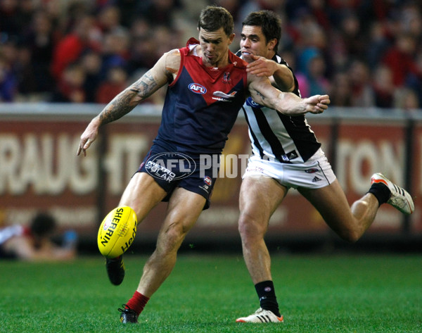 AFL 2012 Rd 11 - Melbourne v Collingwood - 260211