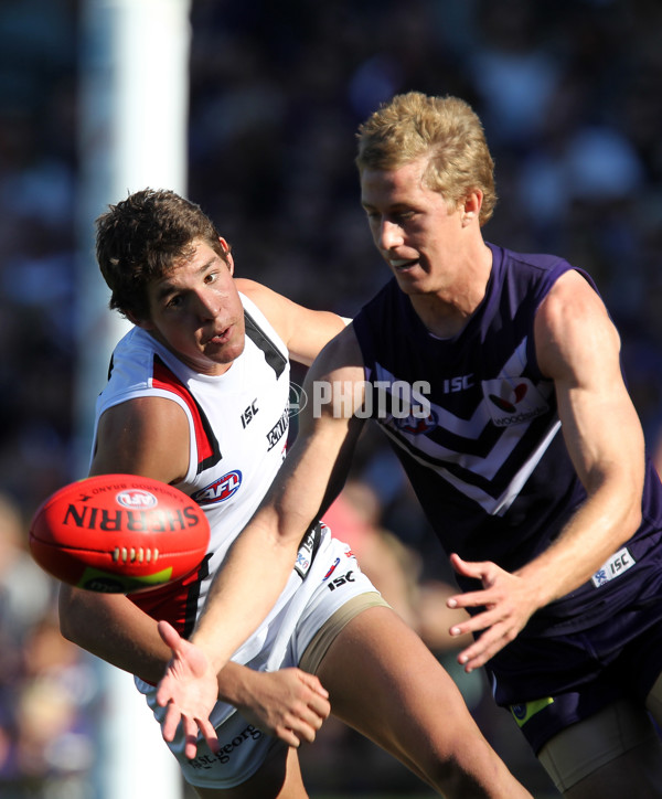 AFL 2011 Rd 10 - Fremantle v St Kilda - 231787