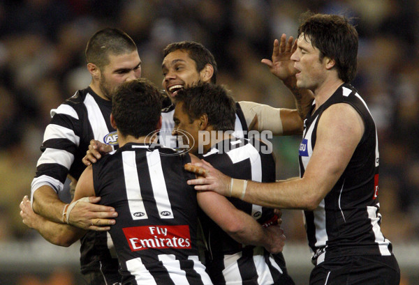 AFL 2011 Rd 08 - Geelong v Collingwood - 233042