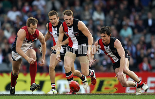 AFL 2011 Rd 09 - St Kilda v Melbourne - 233065