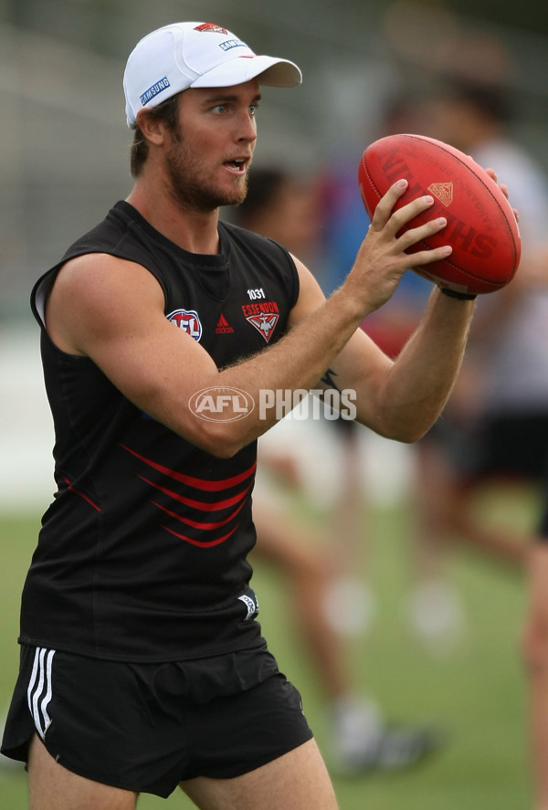 AFL 2010 Training - Essendon 150110 - 197359