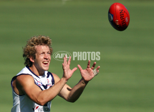 AFL 2010 Training - Fremantle 200110 - 197647