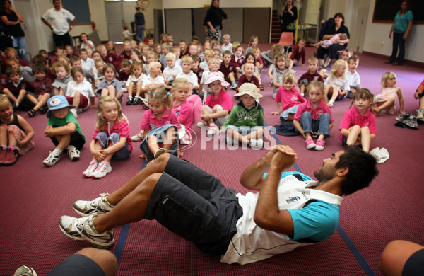 AFL 2010 Media - Port Adelaide Community Camp 010210 - 197864