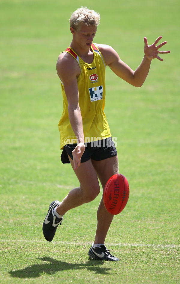 AFL 2010 Media - Gold Coast Community Camp 080210 - 198218