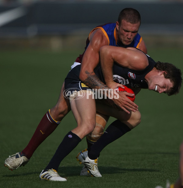 AFL 2010 NAB Challenge - Carlton v Brisbane - 199199