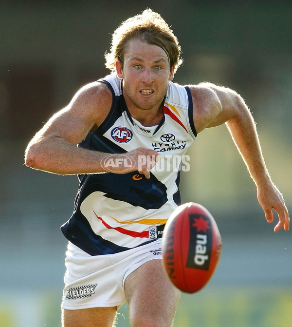 AFL 2010 NAB Challenge - Carlton v Adelaide - 200169