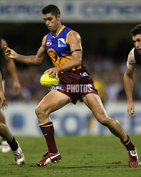 AFL 2010 Rd 02 - Brisbane v Carlton - 201632