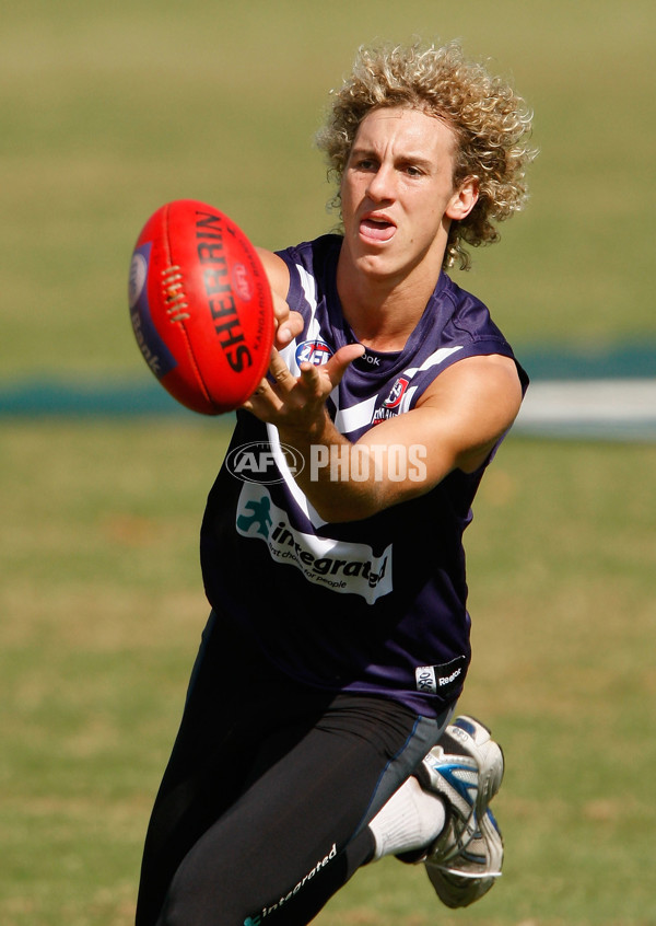 AFL 2010 Training - Fremantle 030410 - 201697