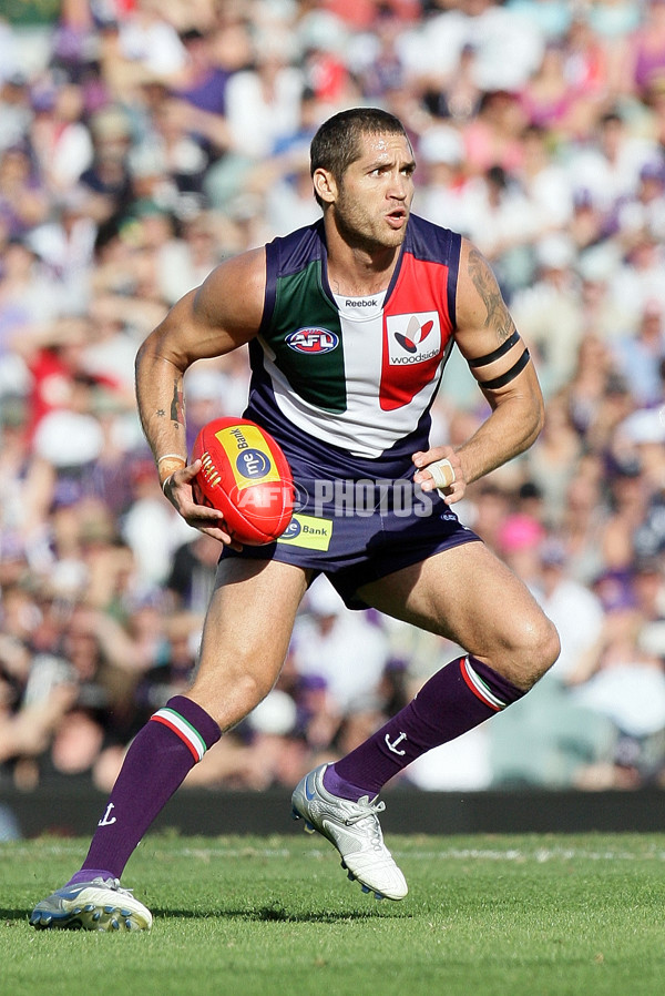 AFL 2010 Rd 03 - Fremantle v Geelong - 203304