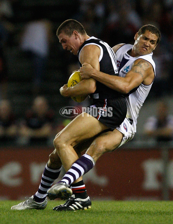 AFL 2010 Rd 04 - St Kilda v Fremantle - 204009