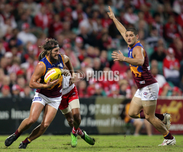 AFL 2010 Rd 06 - Sydney v Brisbane - 205626