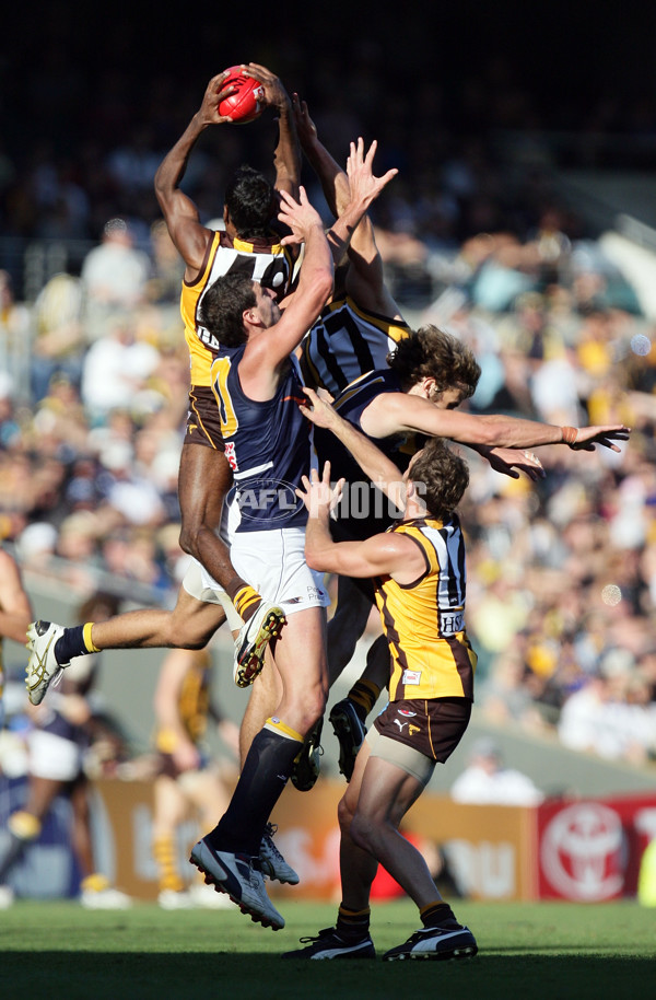 AFL 2010 Rd 07 -  West Coast v Hawthorn - 206824