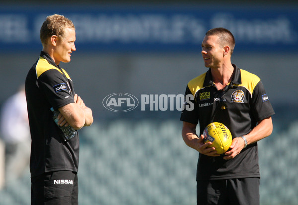 AFL 2009 NAB Cup Wk1- Fremantle v Richmond - 174332