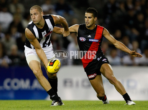 AFL 2009 NAB Cup Rd 03 - Collingwood v Essendon - 175077