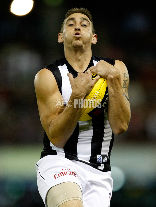 AFL 2009 NAB Cup Rd 03 - Collingwood v Essendon - 175037