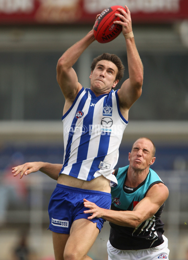 AFL 2009 NAB Challenge - North Melbourne v Port Adelaide - 175099