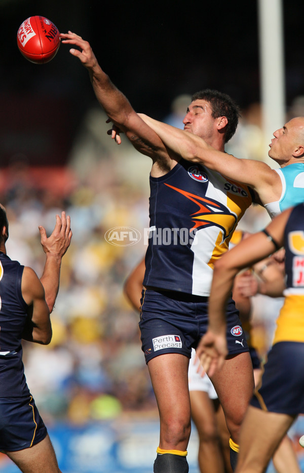 AFL 2009 Rd 02 - West Coast v Port Adelaide - 178105