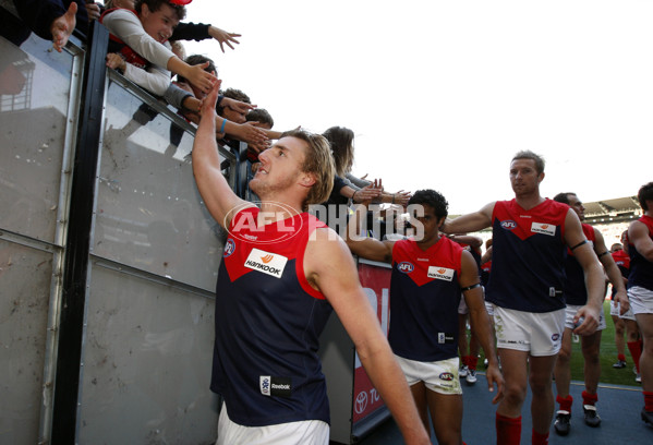 AFL 2009 Rd 04 - Richmond v Melbourne - 179051