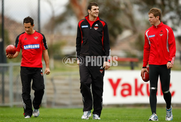 AFL 2009 Media - Essendon Training 240409 - 179582