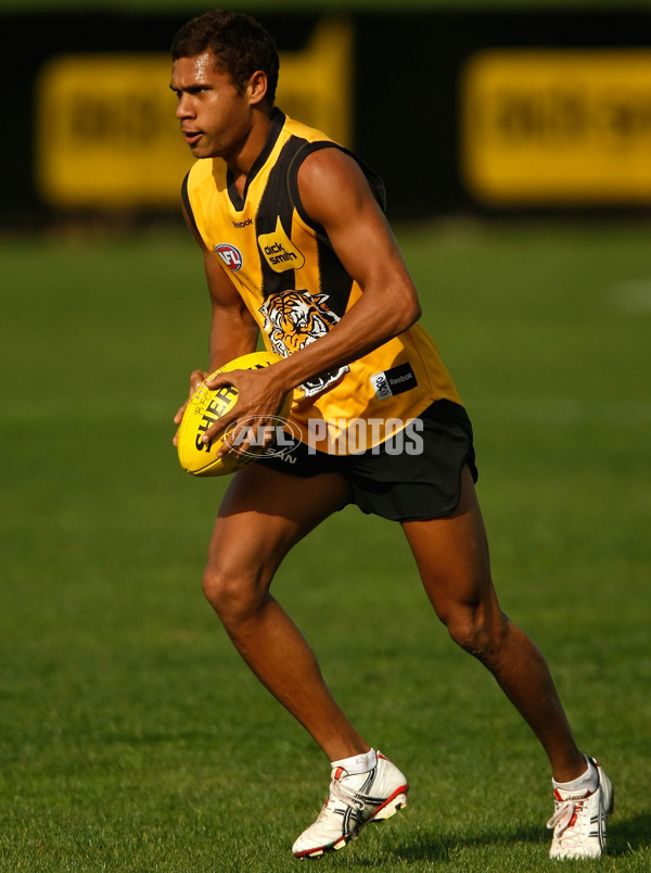 AFL 2009 Media - Richmond Training 190509 - 181819