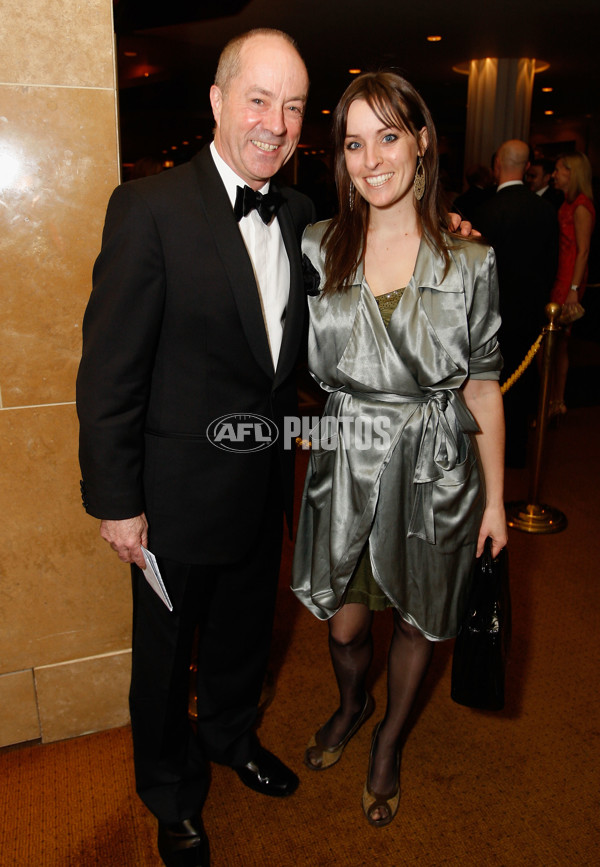 AFL 2009 Media - AFL Hall of Fame Dinner 210509 - 182283