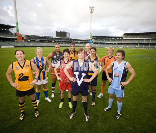 AFL 2009 Media - AFL Womens Championship 020609 - 183432