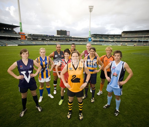 AFL 2009 Media - AFL Womens Championship 020609 - 183431