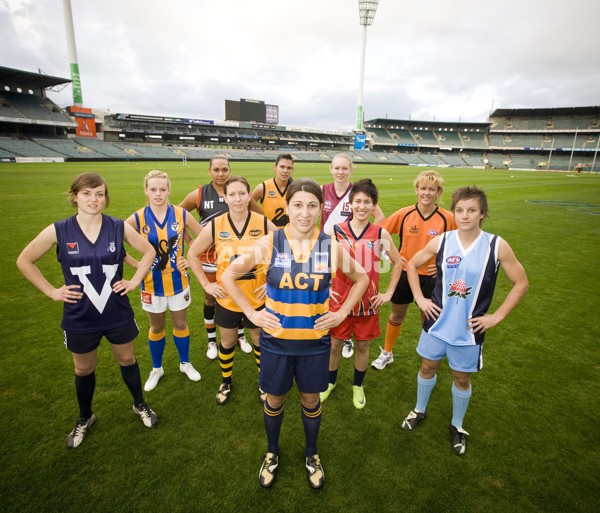 AFL 2009 Media - AFL Womens Championship 020609 - 183429