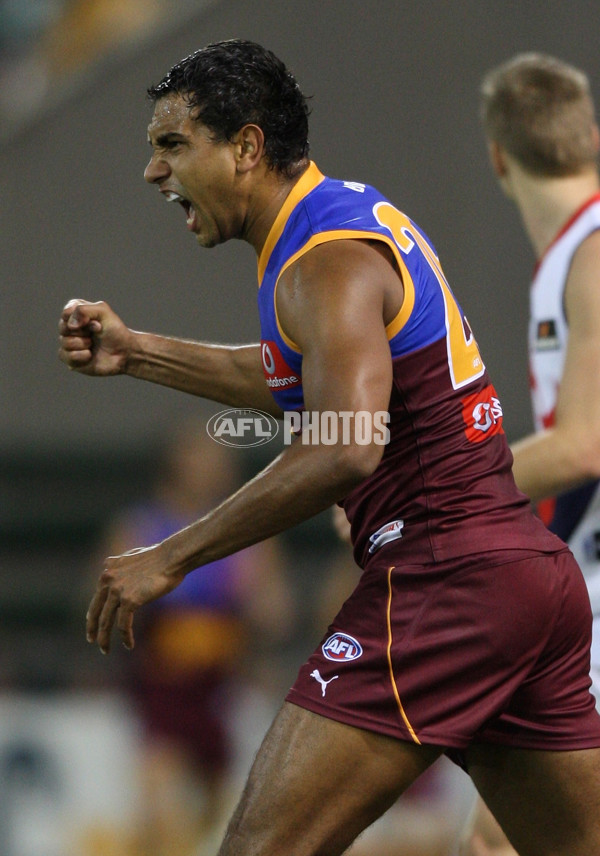 AFL 2009 Rd 13 - Brisbane v Melbourne - 184926