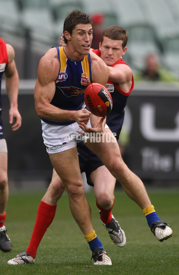 AFL 2009 Rd 14 - Melbourne v West Coast - 185538