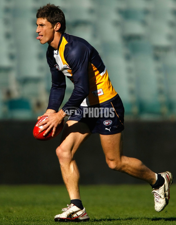 AFL 2009 Media - West Coast Training 140709 - 186858