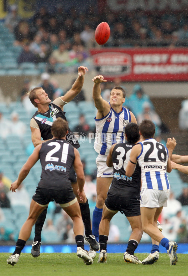 AFL 2010 Rd 01 - Port Adelaide v North Melbourne - 208504