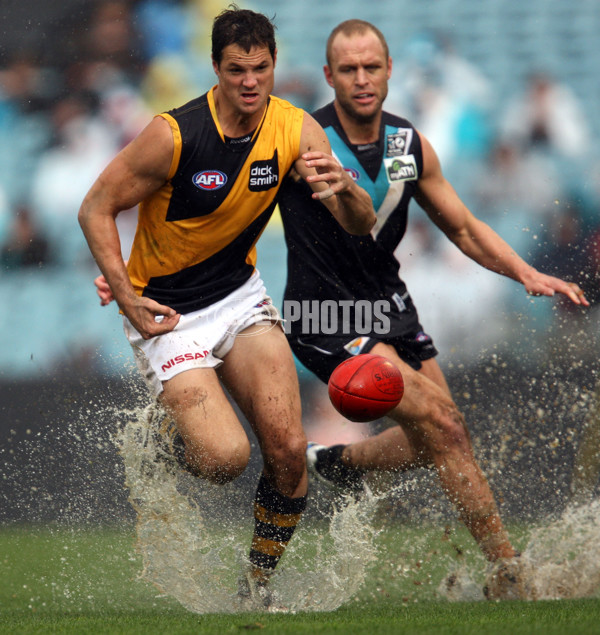 AFL 2010 Rd 10 - Port Adelaide v Richmond - 208723