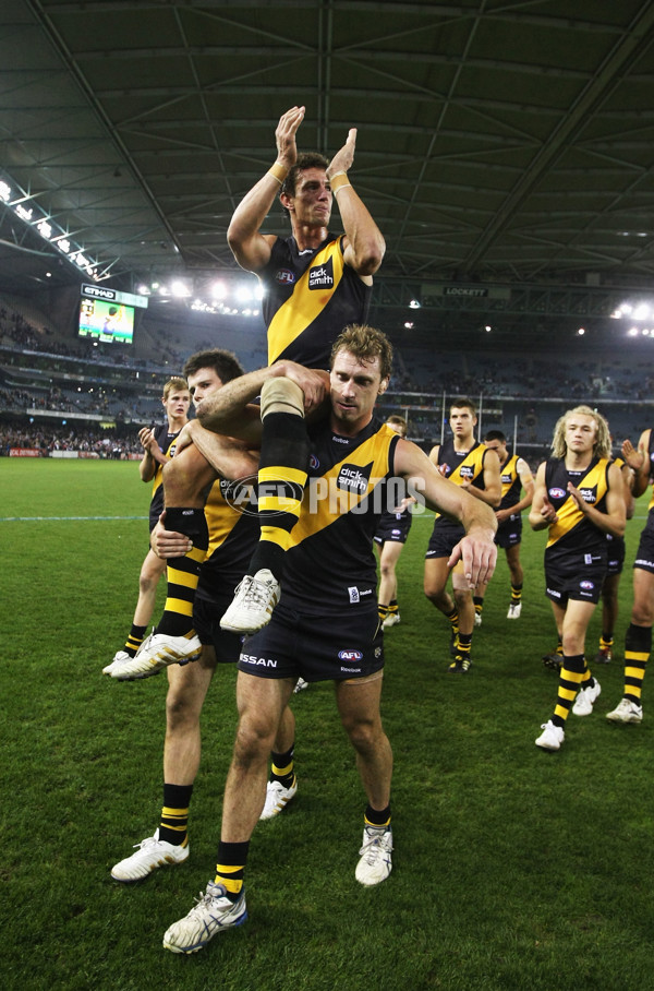 AFL 2010 Rd 11 - Richmond v St KIlda - 209398