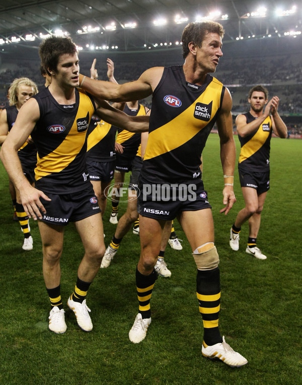 AFL 2010 Rd 11 - Richmond v St KIlda - 209402