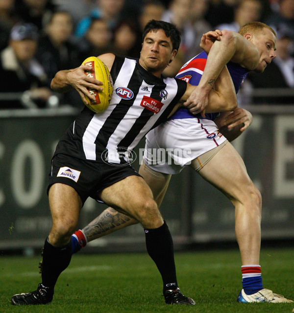 AFL 2010 Rd 11 - Collingwood v Western Bulldogs - 209888