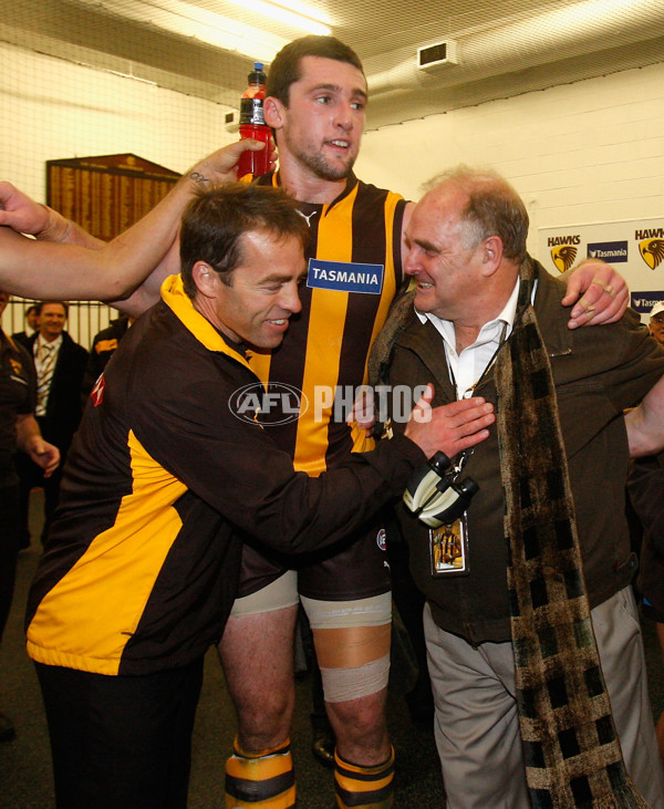 AFL 2010 Rd 13 - Hawthorn v Essendon - 210704