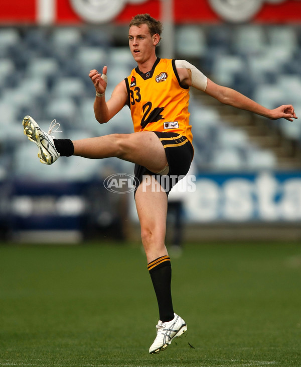 2010 NAB AFL Under 18 Championship - Vic Metro v Western Australia - 211706