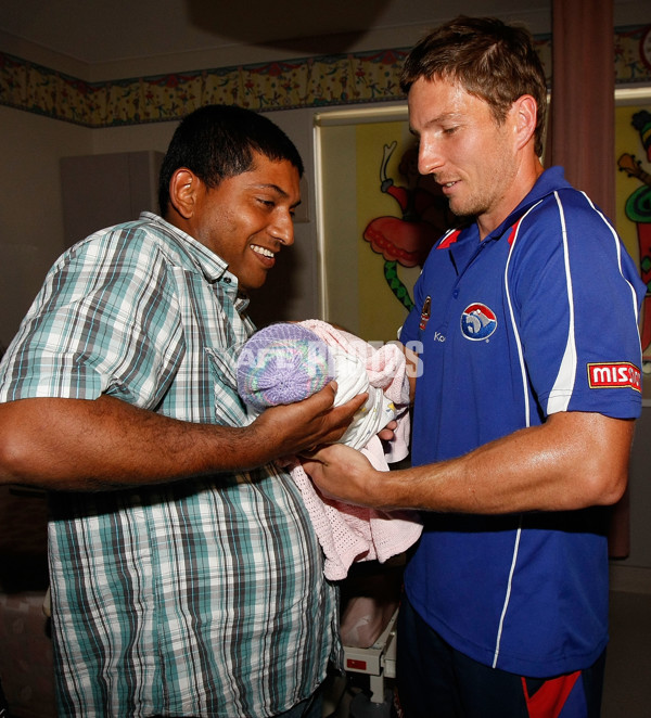 AFL 2011 Media - Western Bulldogs Community Camp - 222372